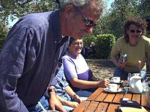 Peter verneigt sich gerade