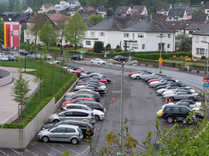 SaisonerÃ¶ffnung 2014, Sauerland
26 Barone, zwei Dodge und ein Sebring
Schlüsselwörter: 2014;Sauerland;ErÃ¶ffnungsfahrt;SaisonerÃ¶ffnung;Meinerzhagen
