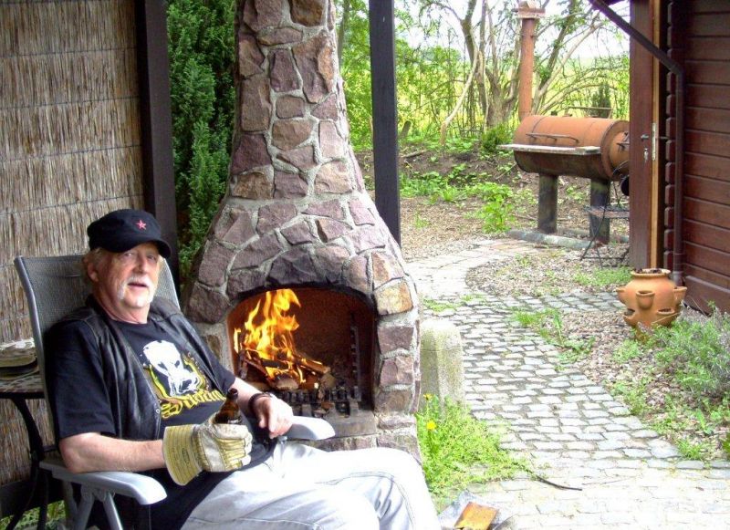 Adi nach der Tour: Ein Bier nach 4...
SaisonerÃ¶ffnung 2012 bei Hannover
