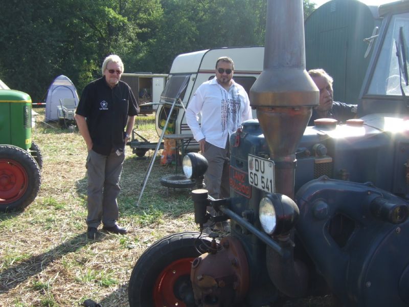 Staunen Ã¼ber die Startprozedur
NRW-Stammtisch August 2012
Ausfahrt durch das Angerland & Ruhrtal
