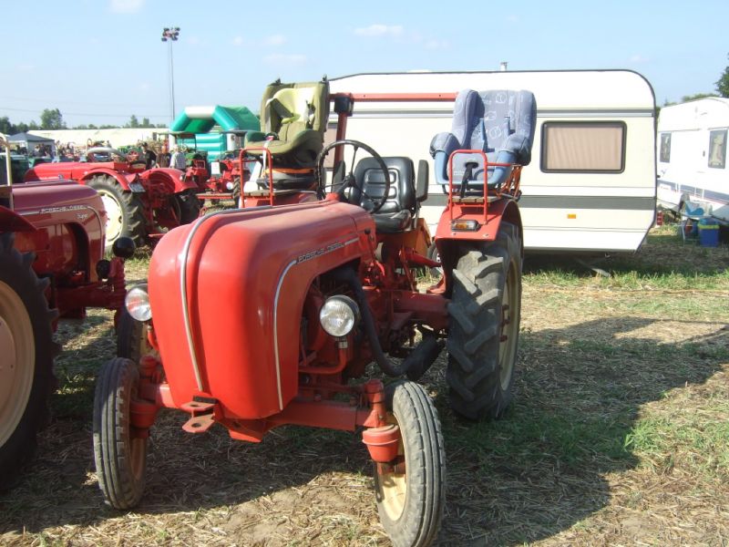 Porsche
NRW-Stammtisch August 2012
Ausfahrt durch das Angerland & Ruhrtal
