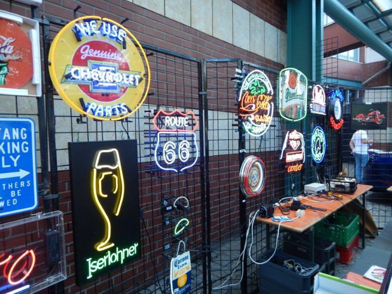 DR Mustang Treffen 2015, Oberhausen
Schlüsselwörter: DR Mustang;2015