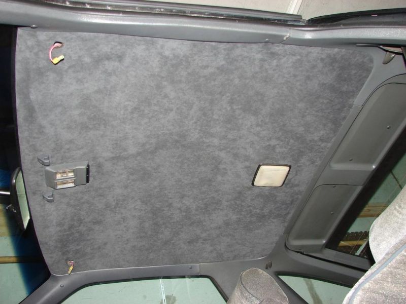 Daytona Dachhimmel
Frisch mit Alcantara bezogener Dachhimmel von meinem Daytona, edel!
Schlüsselwörter: Daytona;Dach;Himmel;Alcantara