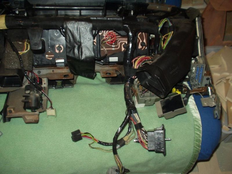 Fahrerseite RÃ¼ckseite 89er TII Armaturenbrett
