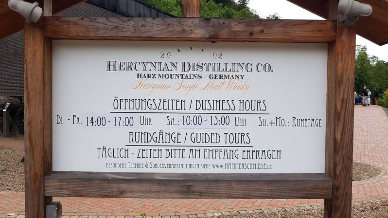 Schlüsselwörter: hARZ, "="!