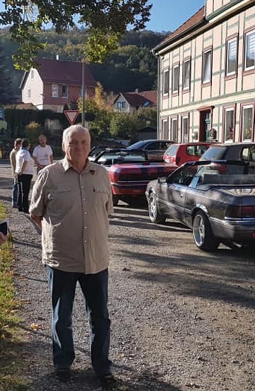 Helmut Oktober 2018 im Harz
Helmut Oktober 2018 im Harz
Schlüsselwörter: Helmut
