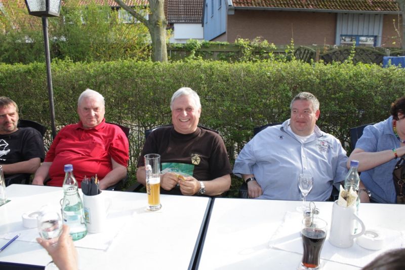 SaisonerÃ¶ffnung 2012 bei Hannover
Abendliche Runde im Restaurant
