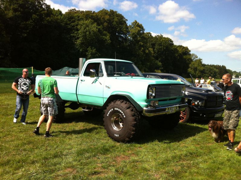 US-Cars und Oldtimer-Treffen in Bredeneek 09.08 2015
