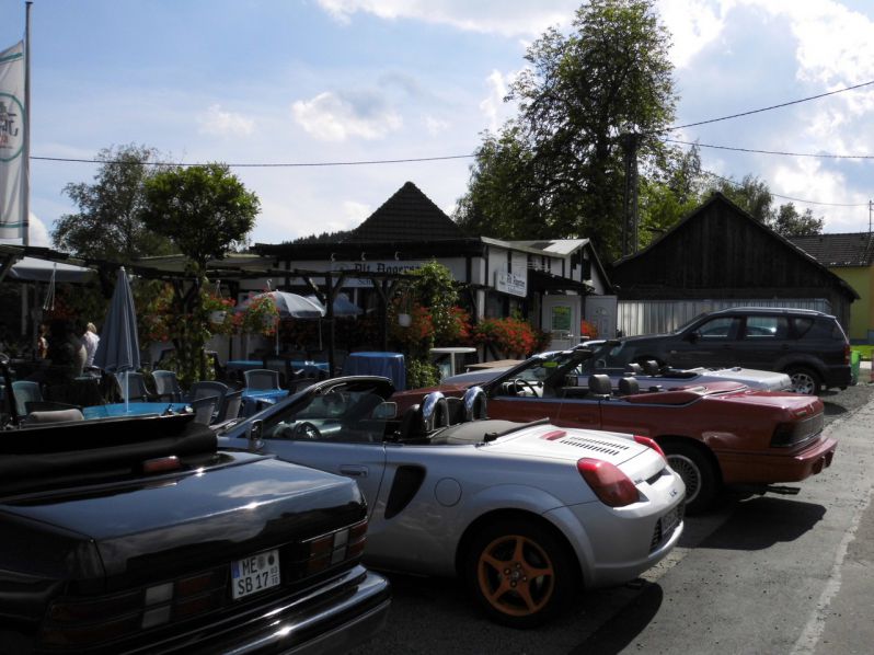 NRW-Treffen 09.8.2014 
Zwischenstop bei Currywurst & Pommes :-)
